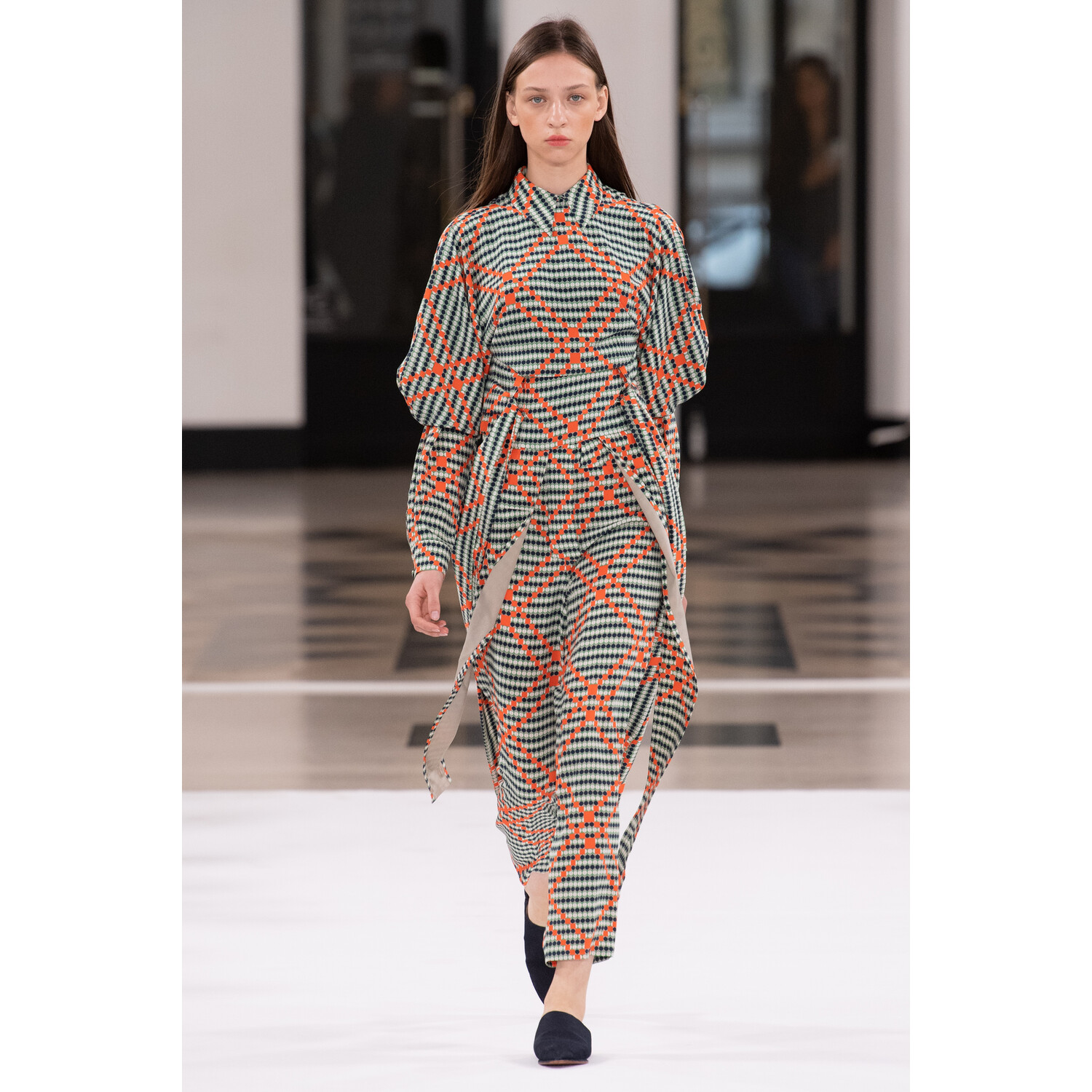 Фото Nobi Talai Spring 2019 PFW / Nobi Talai весна-лето 2019 Неделя моды в Париже